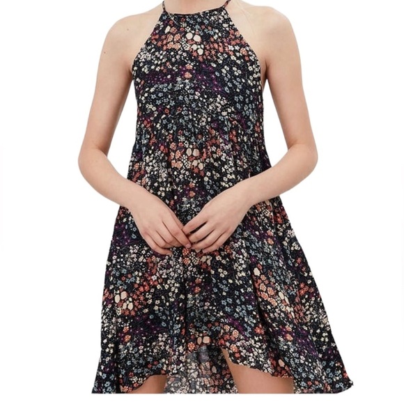 Kimchi Blue Dresses & Skirts - Kimchi Blue Dress Womens Floral Medium